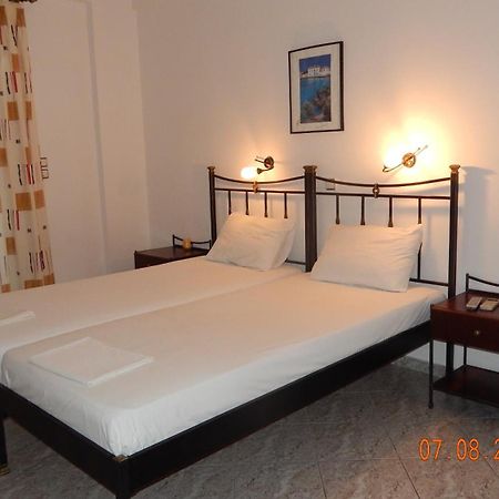 Costareli Aparthotel Fúrni Ikaríasz Szoba fotó