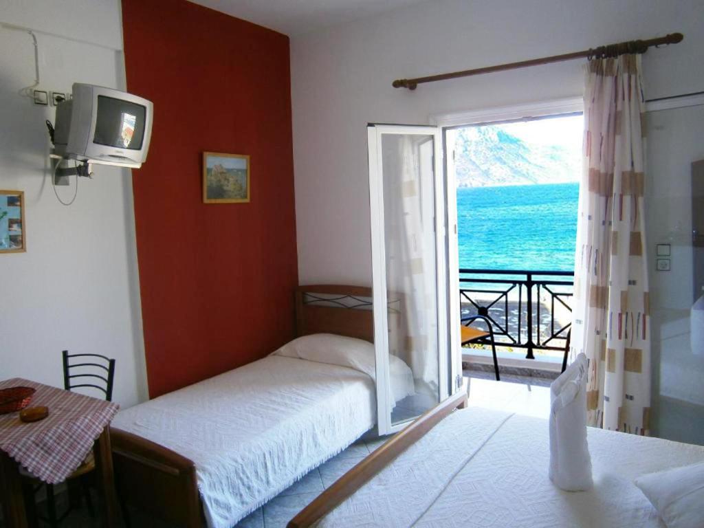 Costareli Aparthotel Fúrni Ikaríasz Kültér fotó