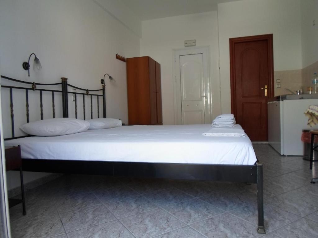 Costareli Aparthotel Fúrni Ikaríasz Kültér fotó