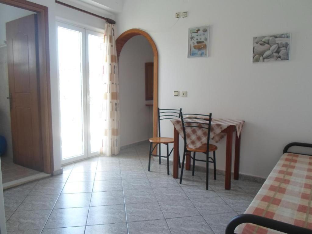 Costareli Aparthotel Fúrni Ikaríasz Kültér fotó