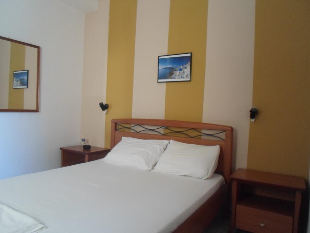 Costareli Aparthotel Fúrni Ikaríasz Kültér fotó