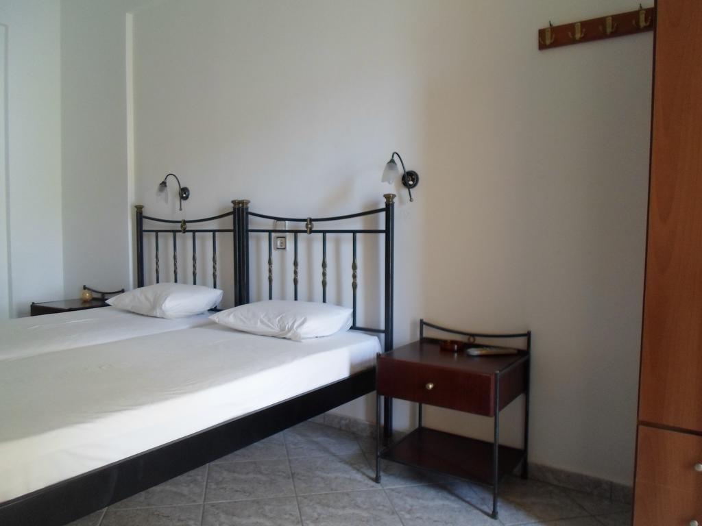 Costareli Aparthotel Fúrni Ikaríasz Kültér fotó